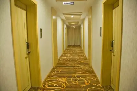 Fuhao Hotel Suichuan Отели в г. Суйчуань