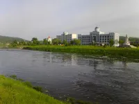 湯旺溫馨緣家庭旅館 濱水公園‎附近的飯店