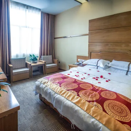 Changning Chayue Hotel