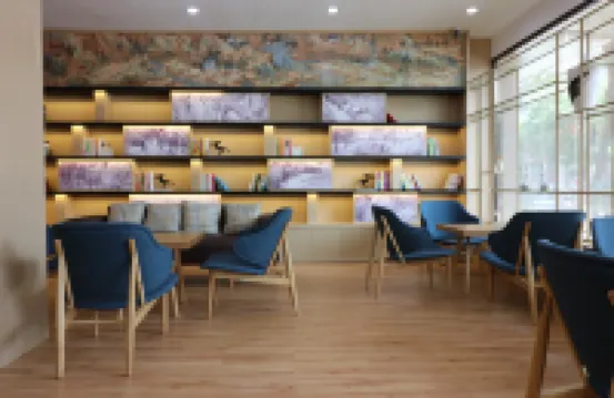 Lvweisi Hotel (Sun City Longgang store)
