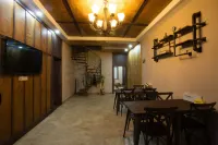 Yunshang Grassland Yishan Yishe Wild Luxury Guesthouse - 인 (Inns)