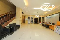 Huacheng Hotel (Qionghai People's Hospital Wanquanhe Branch)