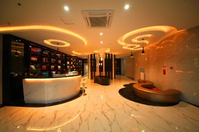 Oriental Star Boutique Hotel (Zhumadian East Bus Passenger Transport Station)