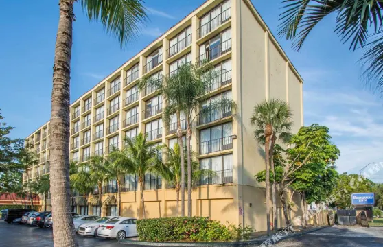 邁阿密I-95羅德威旅館