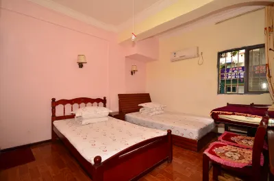 Tianyi Hotel (Wuhan Yellow Crane Tower Shouyi Road Subway Station) Hotel a 