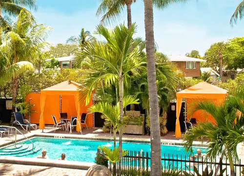 The Cabanas Guesthouse & Spa - Gay Resort Catering to Gay Men - spa