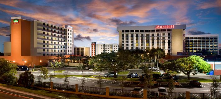 Courtyard Miami Airport Ξενοδοχεία στην πόλη Μαϊάμι