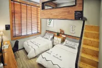 September Mountain Art Hotel