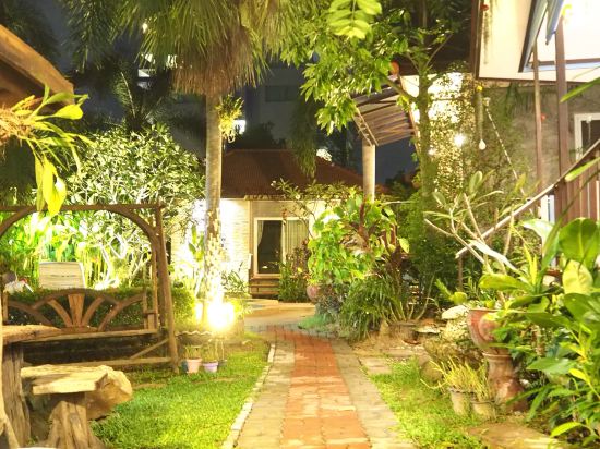 บ้านคุณเพ็ญ (Pennapa Chalet)