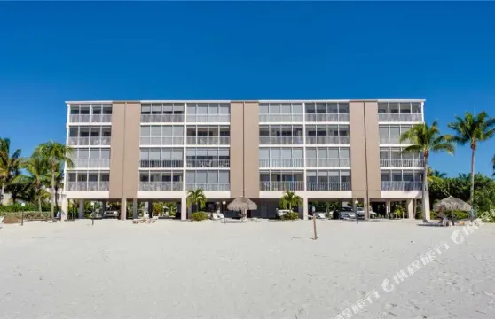 城堡海灘 105 號 - 兩居公寓式客房酒店