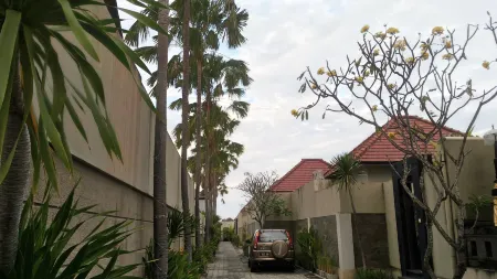 Bali Swiss Villa