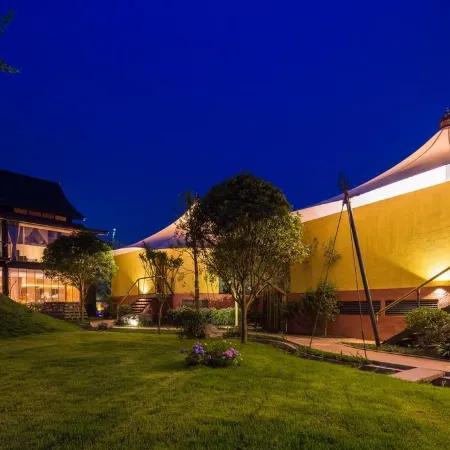 Chengdu Miaoxi Wild Luxury Resort Hotel