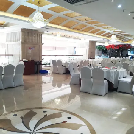 Dali Chuanguiyu International Hotel (Railway Station)