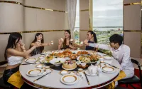 NagaWorld Hotel & Entertainment Complex - breakfast