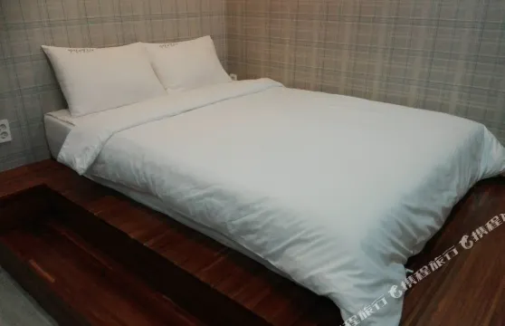 蒙特維爾住宿酒店