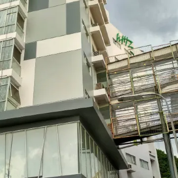 Whiz Hotel Cikini Jakarta
