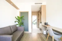 WeLight Zhuguang Hostel (Baihua Shenchu Hutong Branch)