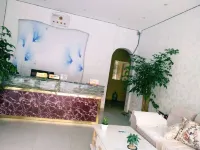 Qujing Zhiyoung Hotel Hotels near Qujing Normal University