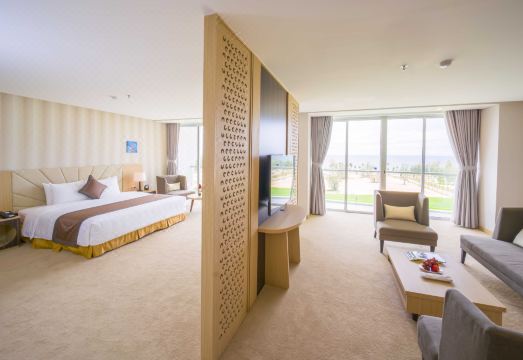 무엉 탄 럭셔리 호텔 외관