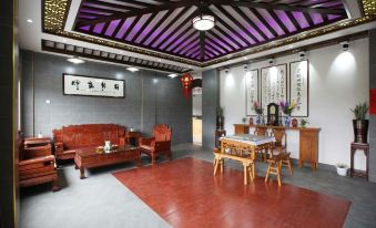 Laocunzhang Jia Hostel