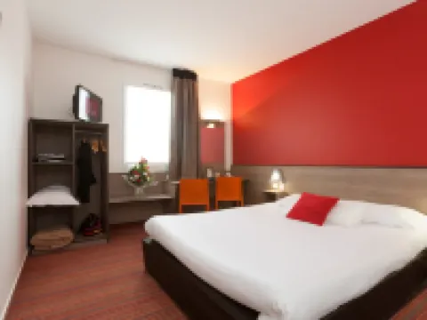 Hôtel Clermont Estaing Hôtels à : Clermont-Ferrand