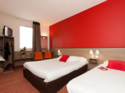 Hôtel Clermont Estaing Hôtels à : Clermont-Ferrand