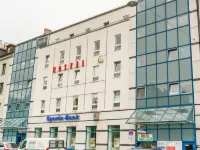 Babelfish Hostel Hotel a 
