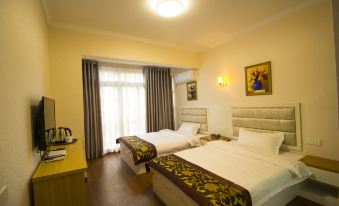 Chongqing Yongjian Business Hotel