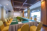 ēRYA by SURIA Cherating Hotels in Balok