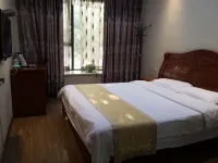Renshou Xinyi Hotel