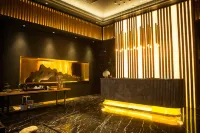 Gunai Light Luxury Hotel