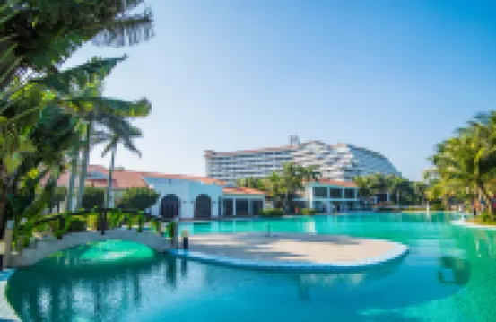 West Coast Resort Hotels in Chengmai