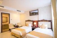 Le Saigon Hotel Hotels near Chốt Công an giao thông