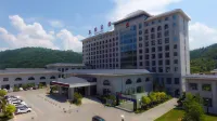 Zaoyuan Hotel Hotels in der Nähe von Zhongyan Ancestral Temple