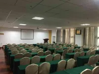 GreenTree Hotel (Rongcheng High-speed Railway Bus Station)
