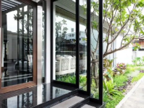 Methavalai Residence Hotel Hotel dekat Tiger God Shrine