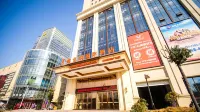 Vienna International Hotel (Jingzhou High-speed Railway Station Fangte Branch) 기차역 상업지구 호텔