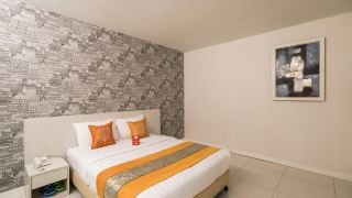 oyo-290-orange-premier-hotel-shamelin-perkasa