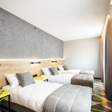 Air Hotel