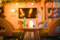 Q+ Shunan Zhuhai Qixiange Hot Spring Hotel - bar