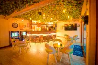 Q+ Shunan Zhuhai Qixiange Hot Spring Hotel - bar