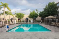 Howard Johnson by Wyndham Fullerton/Anaheim Conference Cntr Hotels in Fullerton