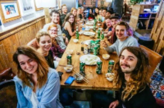 SONDERIA_Lazybones Hostel&Bar