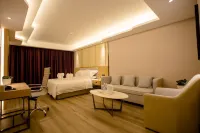 Peninsula Impression Hotel (Longkou Poly Plaza)