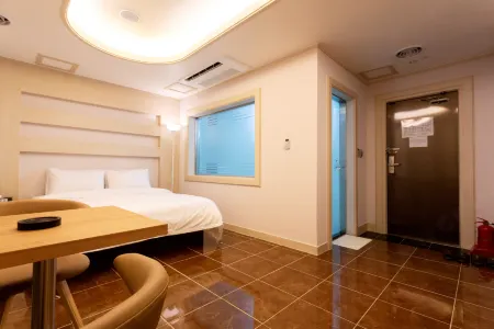 티롤관광호텔
