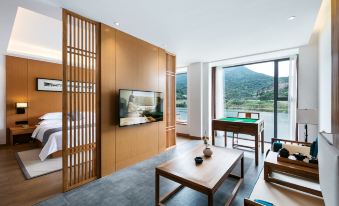Simple Hotel (Zixing Dongjiang Lake)