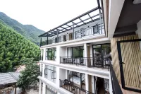 Jiangjun'ge Manor Hotels in Anji