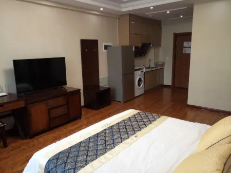 Sweetome Vacation Rentals (Binhe Apartment)