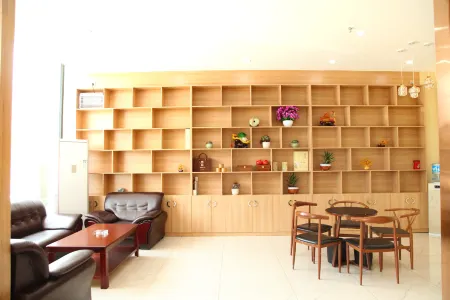 Shankee Tea Style Hotel (Pizhou Tiefu Passenger Station) Отели рядом с достопримечательностью «Ginkgo Time Tunnel»