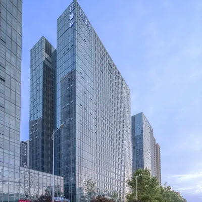 H酒店（鄭州航海廣場地鐵站店） 鄰近航海广场的酒店